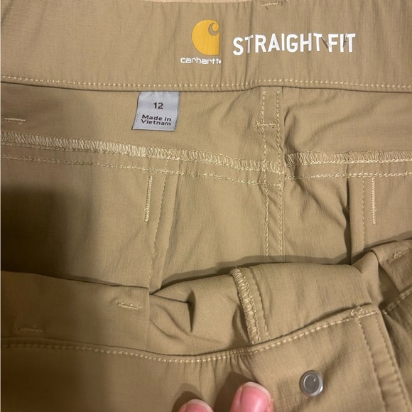 New Without Tags Women’s Carhartt Tan Straight Fit Cargo Shorts - Picture 4 of 9